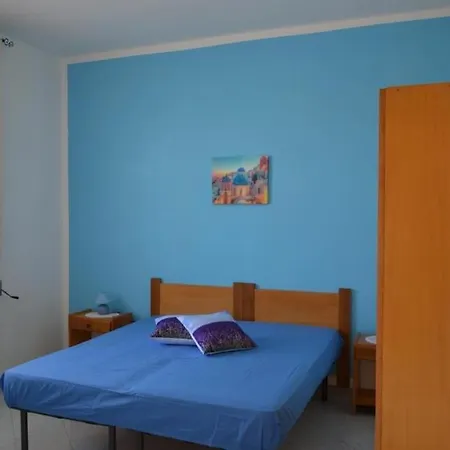 Lavinio House * Anzio